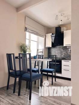 Студия квартира, посуточно, 33м2, 4/5 этаж