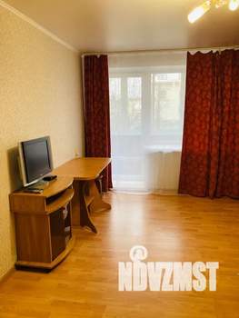 1-к квартира, посуточно, 40м2, 2/9 этаж