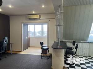 1-к квартира, на длительный срок, 52м2, 5/5 этаж