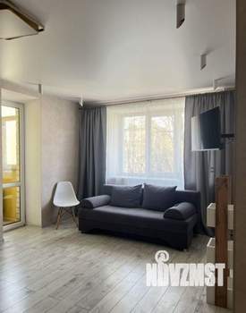 1-к квартира, посуточно, 38м2, 3/9 этаж