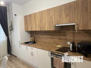 2-к квартира, посуточно, 80м2, 1/1 этаж