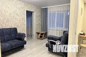 2-к квартира, посуточно, 40м2, 3/5 этаж