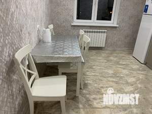 1-к квартира, посуточно, 61м2, 1/1 этаж