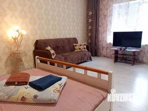 1-к квартира, посуточно, 48м2, 1/3 этаж