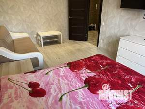 1-к квартира, посуточно, 61м2, 1/1 этаж