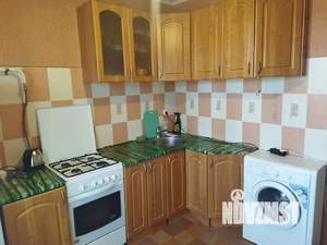 1-к квартира, посуточно, 37м2, 5/5 этаж