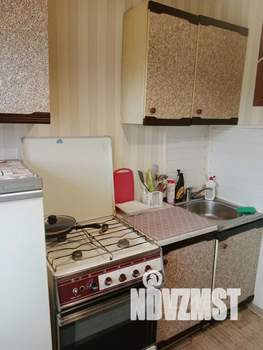 1-к квартира, посуточно, 32м2, 4/5 этаж