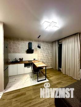 1-к квартира, посуточно, 38м2, 9/17 этаж