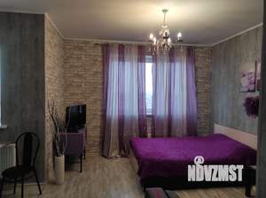 Студия квартира, посуточно, 38м2, 15/16 этаж