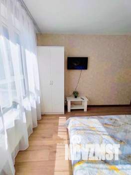 1-к квартира, посуточно, 42м2, 1/1 этаж