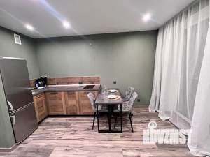 1-к квартира, посуточно, 40м2, 2/18 этаж