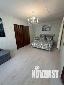 2-к квартира, посуточно, 43м2, 3/5 этаж