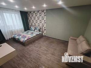 2-к квартира, посуточно, 48м2, 1/1 этаж