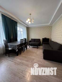 2-к квартира, посуточно, 54м2, 1/1 этаж