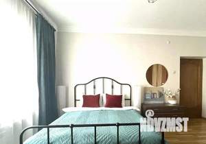 2-к квартира, посуточно, 53м2, 1/1 этаж