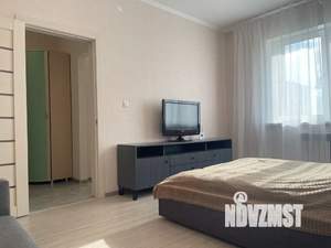 1-к квартира, посуточно, 37м2, 2/15 этаж