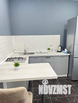 1-к квартира, посуточно, 38м2, 10/12 этаж