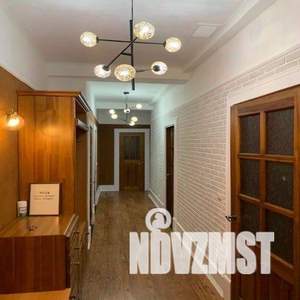 1-к квартира, посуточно, 57м2, 1/1 этаж