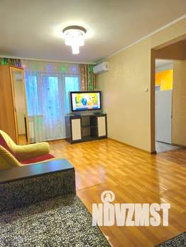 2-к квартира, посуточно, 46м2, 5/5 этаж