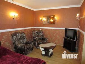 1-к квартира, посуточно, 35м2, 2/4 этаж