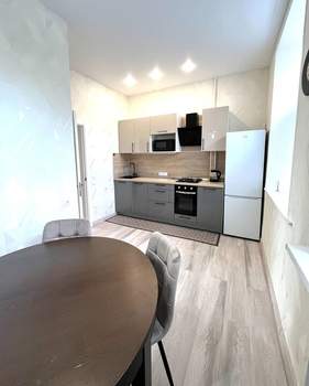 3-к квартира, на длительный срок, 83м2, 2/4 этаж