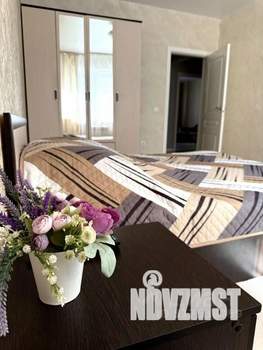 1-к квартира, посуточно, 65м2, 1/1 этаж