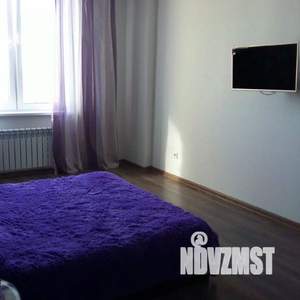 1-к квартира, посуточно, 48м2, 1/1 этаж