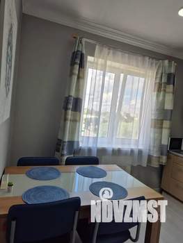 1-к квартира, посуточно, 50м2, 5/10 этаж