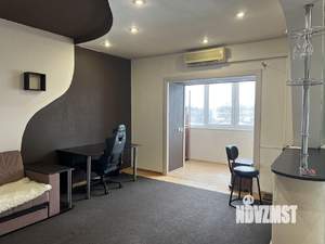 1-к квартира, на длительный срок, 52м2, 5/5 этаж