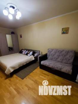 1-к квартира, посуточно, 42м2, 6/10 этаж