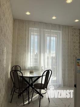 1-к квартира, посуточно, 35м2, 15/16 этаж