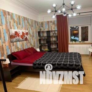 1-к квартира, посуточно, 57м2, 1/1 этаж