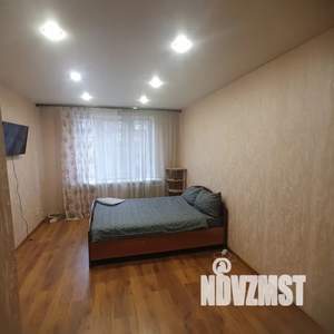 1-к квартира, посуточно, 31м2, 4/5 этаж