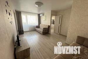 2-к квартира, посуточно, 41м2, 3/5 этаж
