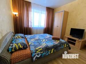 1-к квартира, посуточно, 60м2, 1/6 этаж