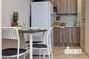 Студия квартира, посуточно, 23м2, 1/17 этаж