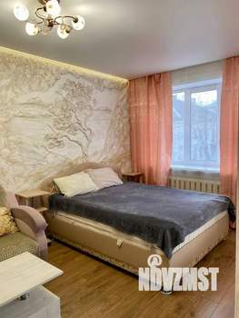 1-к квартира, посуточно, 35м2, 1/1 этаж