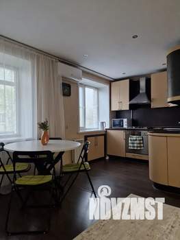 2-к квартира, посуточно, 45м2, 4/4 этаж