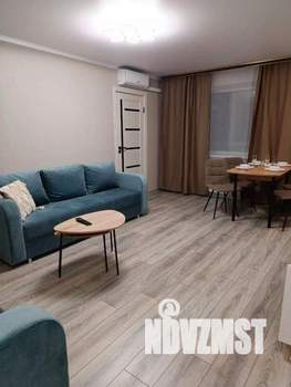 2-к квартира, посуточно, 42м2, 1/1 этаж