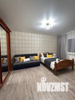 1-к квартира, посуточно, 37м2, 3/15 этаж