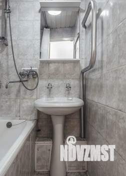 1-к квартира, посуточно, 34м2, 4/9 этаж