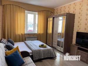 1-к квартира, посуточно, 40м2, 1/1 этаж