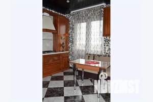 1-к квартира, посуточно, 48м2, 10/10 этаж