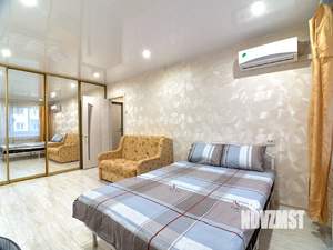 1-к квартира, посуточно, 33м2, 2/5 этаж