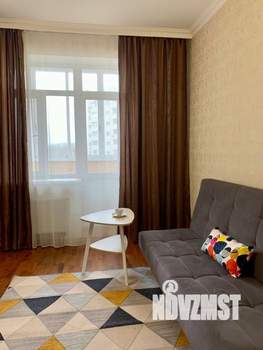 1-к квартира, посуточно, 45м2, 4/8 этаж