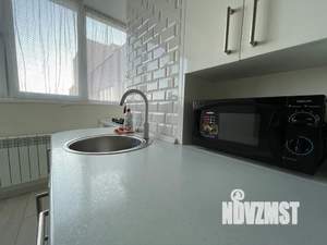 1-к квартира, посуточно, 43м2, 10/10 этаж