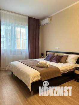 1-к квартира, посуточно, 42м2, 2/16 этаж