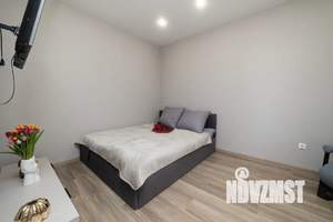 1-к квартира, посуточно, 38м2, 4/22 этаж