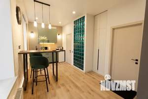 Студия квартира, посуточно, 27м2, 3/3 этаж