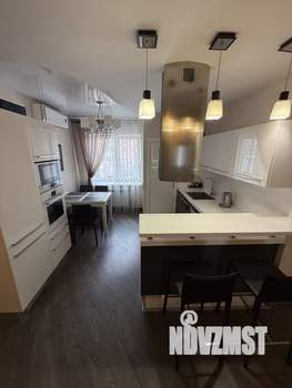 3-к квартира, на длительный срок, 89м2, 2/5 этаж